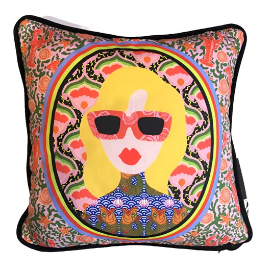 Diva Cushion